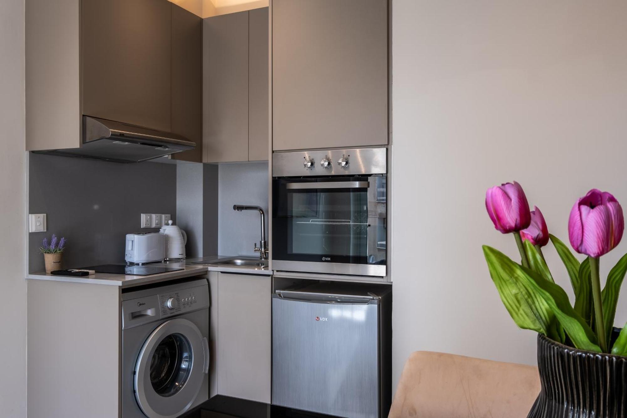 Georgiana Suites Lárnaca Habitación foto