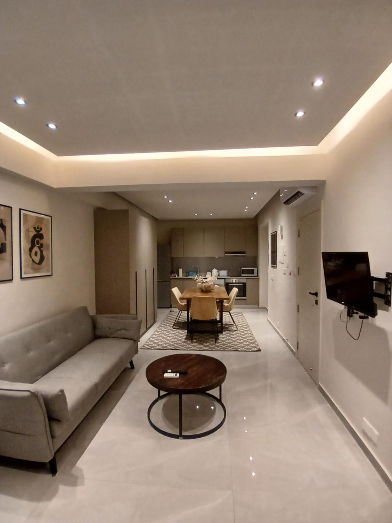 Georgiana Suites Lárnaca Habitación foto