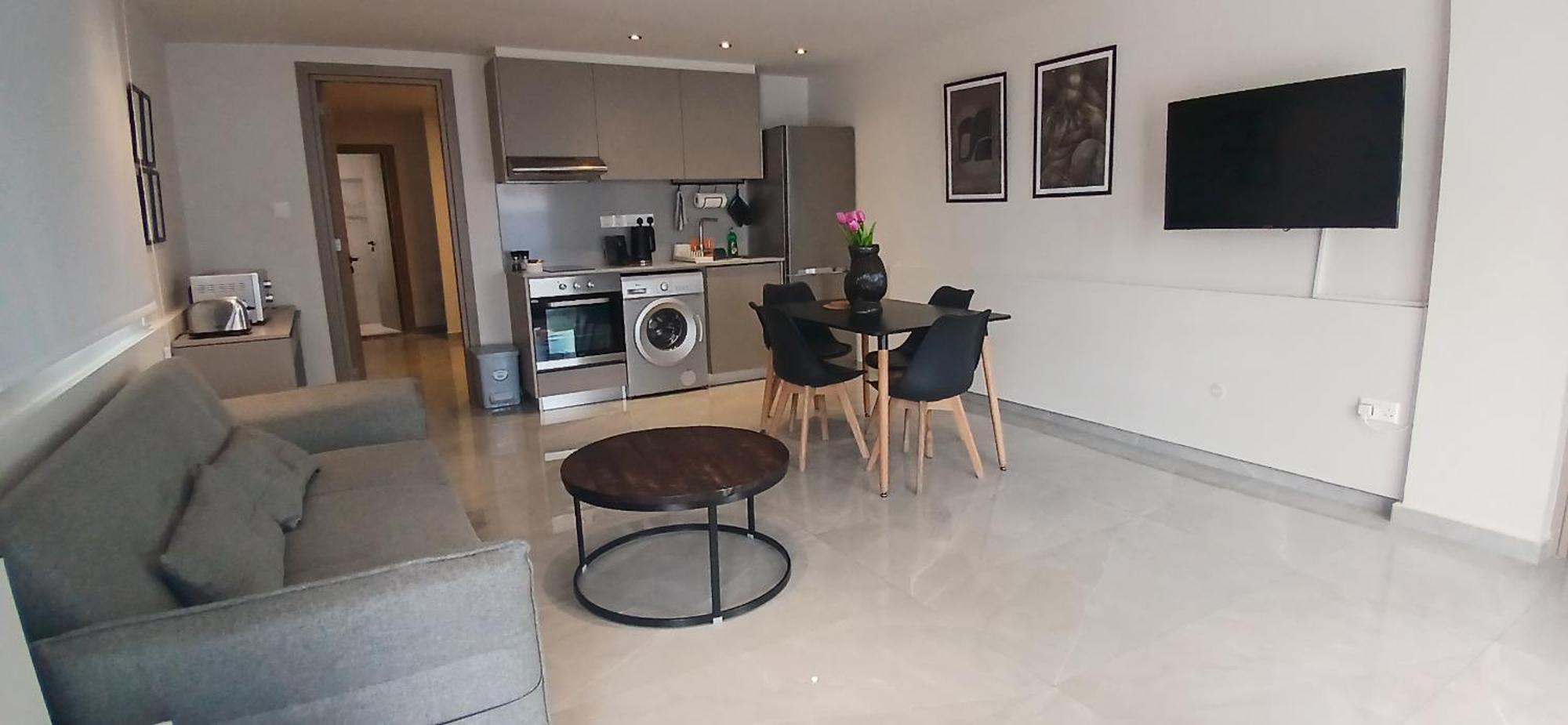 Georgiana Suites Lárnaca Habitación foto